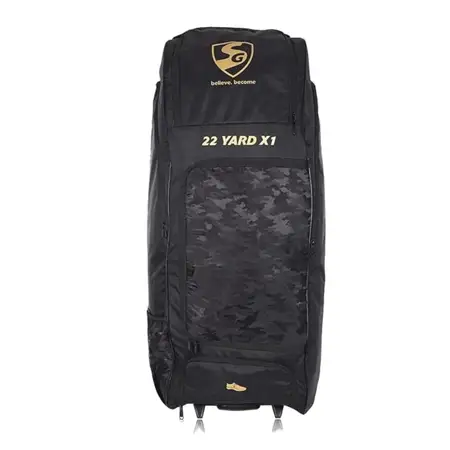 SG 22 Yard X1 Duffle Wheelie Cricket Kit Bag